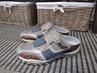 topanky slippersky znacky Memphis One