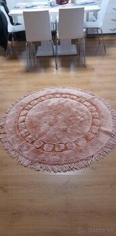 Okrúhly staroružový koberec - 1