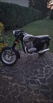 Jawa 250