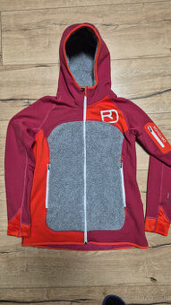 Mammut Eiger, Ortovox Fleece Plus a Sportful Apex