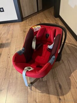 Vajíčko cybex Ferrari