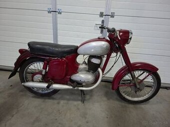 Jawa 250 590 Sport s Tp a Špz