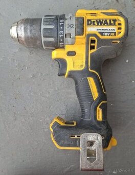 Dewalt 2