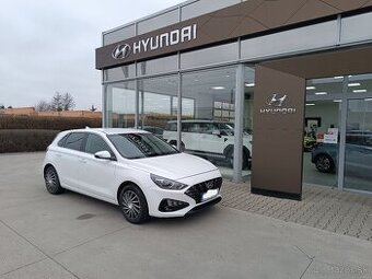 Hyundai i30 1.5i CVVT Family