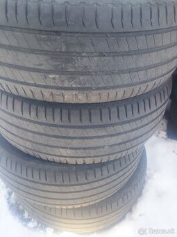 235/55 r18 letne Michelin