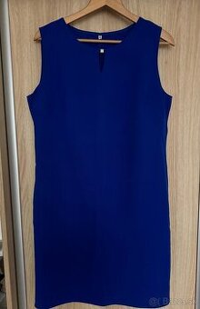 Kráľovsky modré šaty