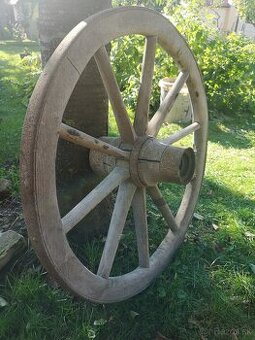 Starožitné drevené koleso 85cm