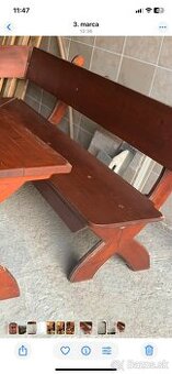 Masívne drevené lavice