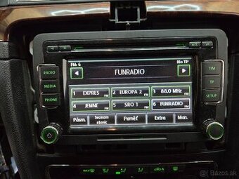 Originál rádio Škoda Superb 2
