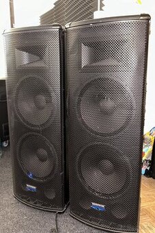 Mackie S225 Precision + Tapco J2500