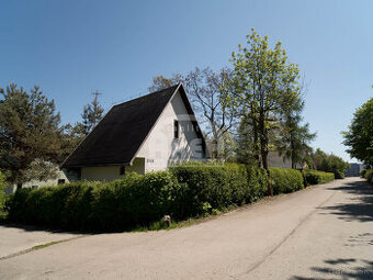 Dvojpodlažná chata na Zemplínskej Šírave – Biela Hora