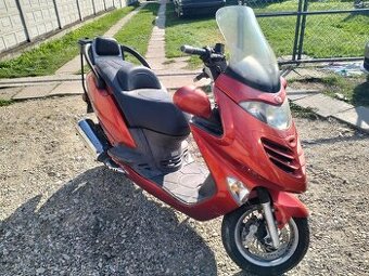 Kymco grand 250