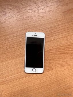 iPhone SE(2016) 32G
