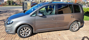 Predám Volkswagen Touran 1.4 TSI freestyle.