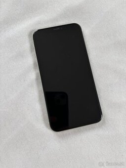 iPhone XR 64 GB