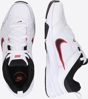 Predám tenisky Nike Defy All Day