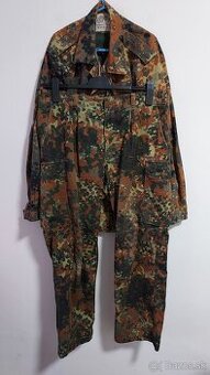 Uniforma. Armáda. Jednotka. Nemecko