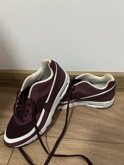 Bordove Nike Air Max BW Ultra veľ. 38