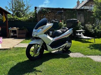 Predám skúter Honda PCX 125