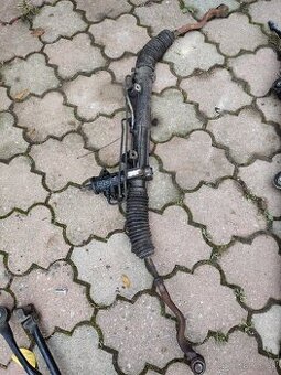 Posilňovač riadenia BMW e36