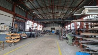 VÝROBNÁ HALA - LEVICE