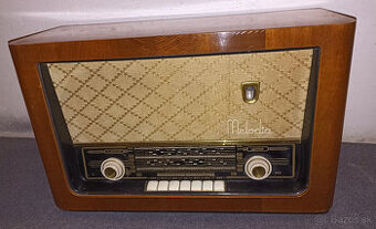 Staré retro rádio Tesla Melódia 527A