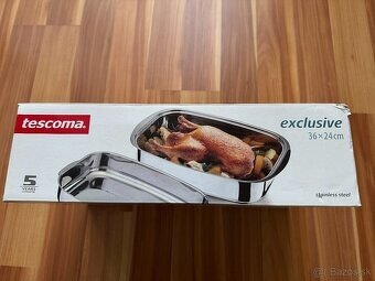 Nerezový pekáč Tescoma