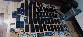 predám rôzne  displeje a baterie  iphone Samsung Huawei
