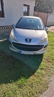 Predam peugeot 207 1.4 16v benzin