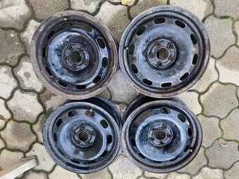 Predám plechové disky 5x100 R15 4ks do vw Audi