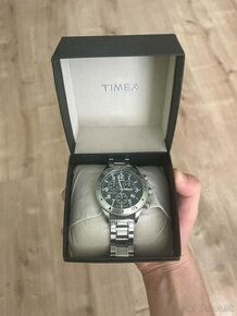 Timex hodinky