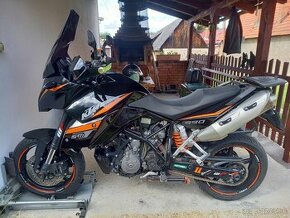 KTM 990 SMT