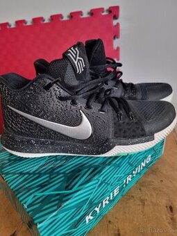Nike Kyrie 3