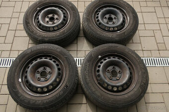 Pirelli Carrier 215/65 R16C
