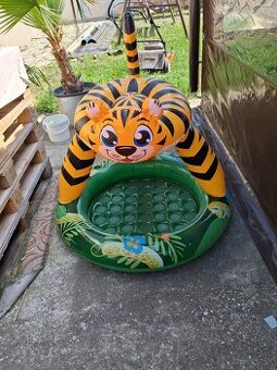 Predam detsky bazénik