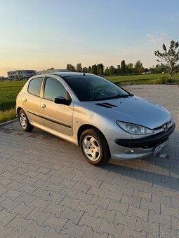 Peugeot 206 Hatchback - 1.4 HDi