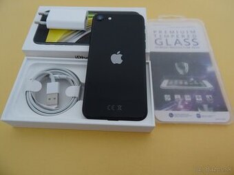 iPhone SE 2020 64GB - ZÁRUKA 1 ROK