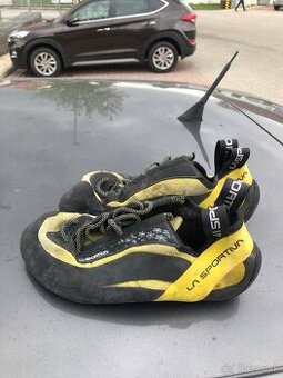 La Sportiva Miura