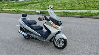 Suzuki burgman 400