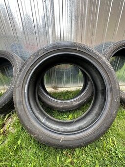 Pneu 215/45 r18 Bridgestone