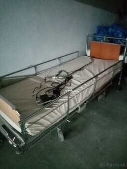 elektrická polohovateľná posteľ
