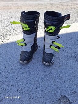 PREDAM DETSKE MOTOCROSSOVE CIZMY KENNY
