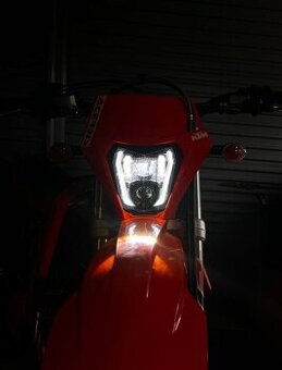 Svetlo KTM LED