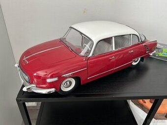Tatra 603 1:8 DeAgostini