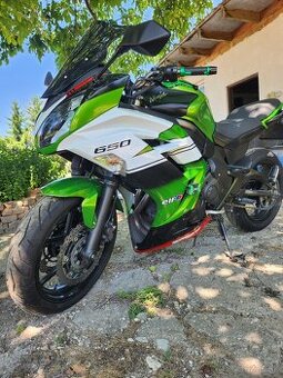 Kawasaki ER-6F 650