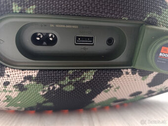 JBL Boombox 3 squad