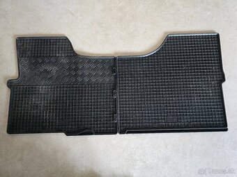 Predám gumene koberce Iveco Daily 2014 +