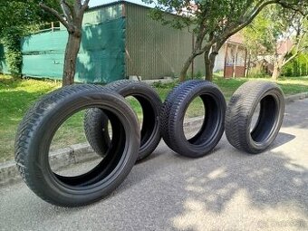Predám zimné pneumatiky Laufenn 225/55 R18 - 1