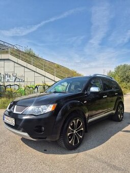 MITSUBISHI OUTLANDER 2 2.0TDI 103KW M6 4X4 2008