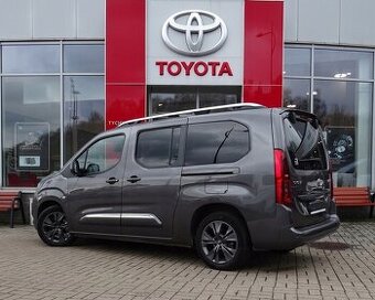 Toyota proace city verso family 1.5 diesel automat r.2024